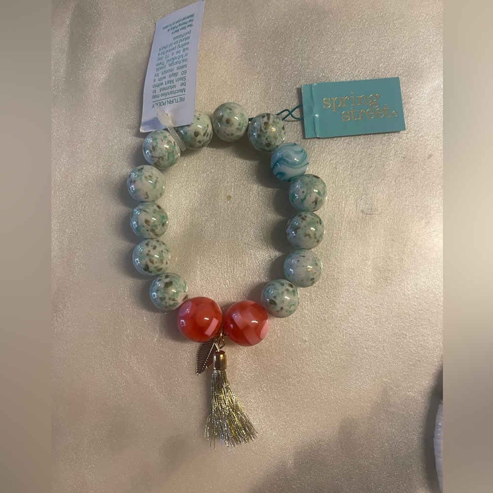 Bracelet